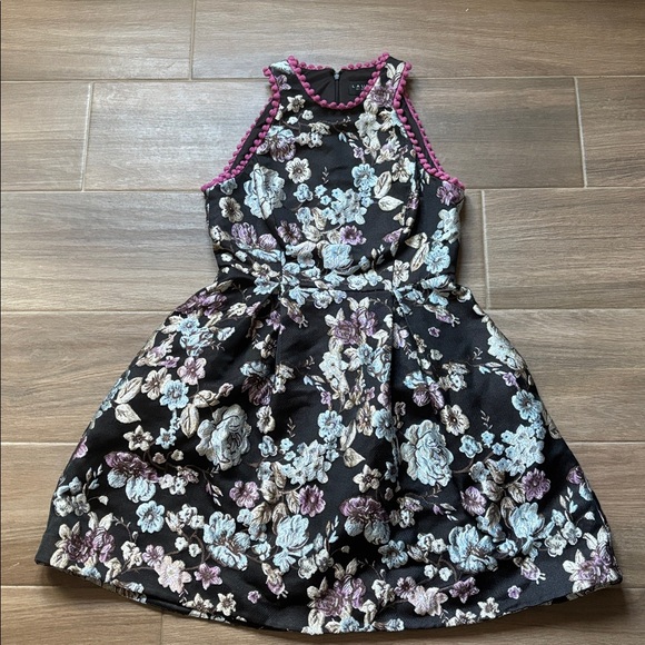 Chinese Laundry Dresses & Skirts - Black Floral Chinese Laundry Dress